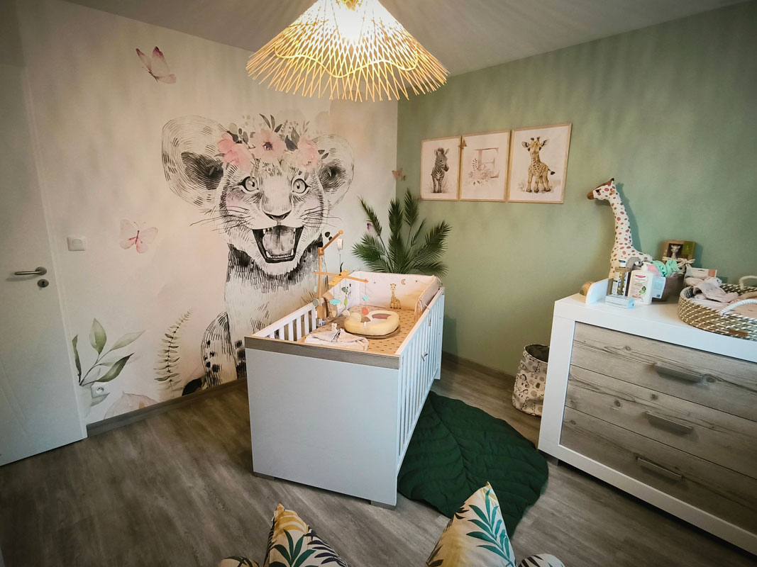 chambre-bébé-fille-jungle